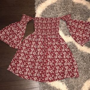 Off the shoulder bell sleeve dress